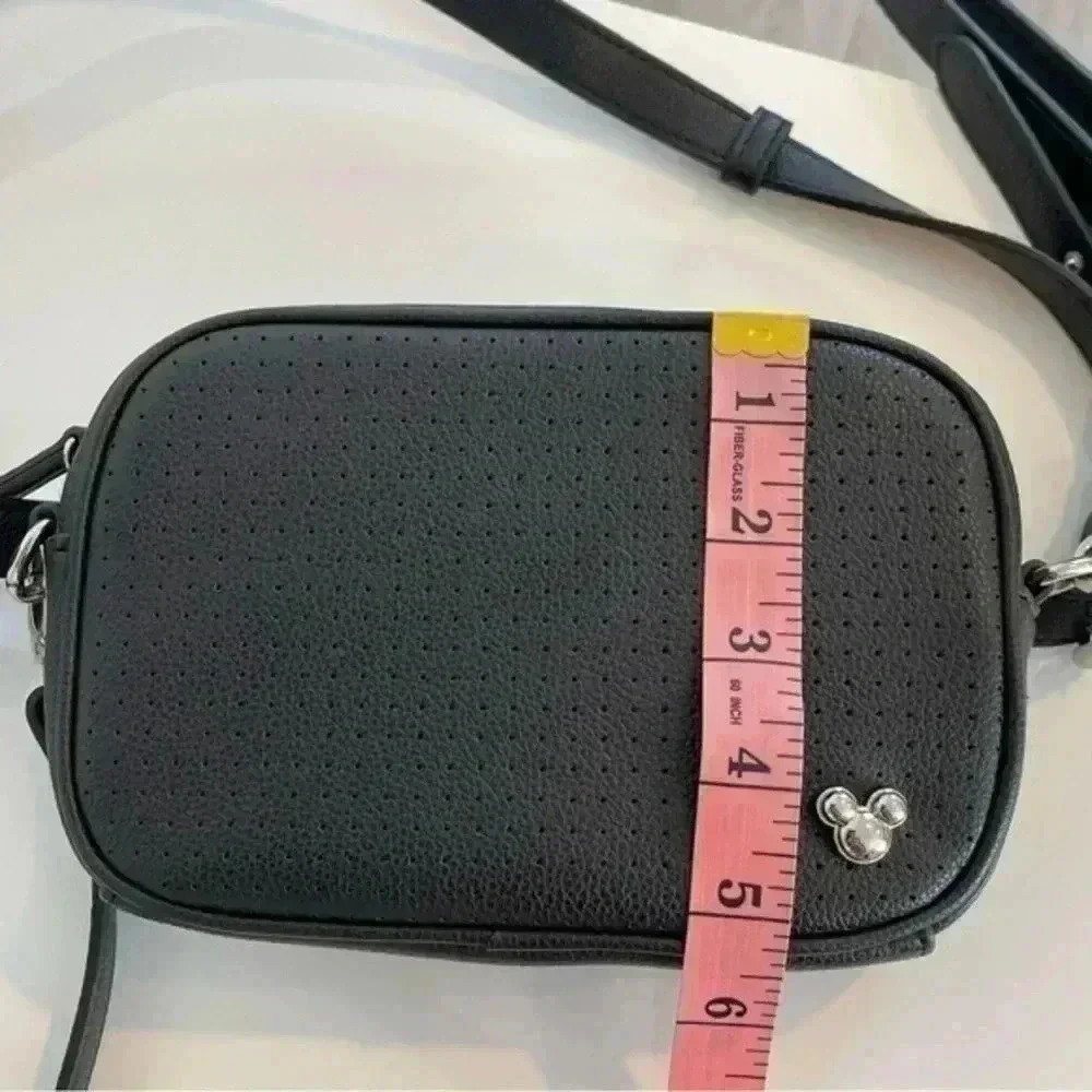 Disney Mickey Mouse Icon‎ Flair Belt Bag - Picture 11 of 13